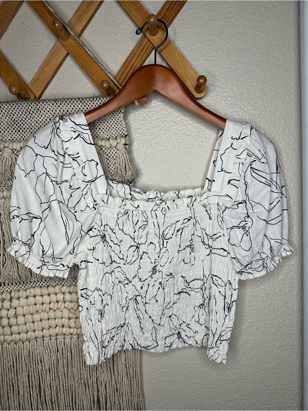 Monteau White Smocked Puff-Sleeve Top with Black Floral Line Print